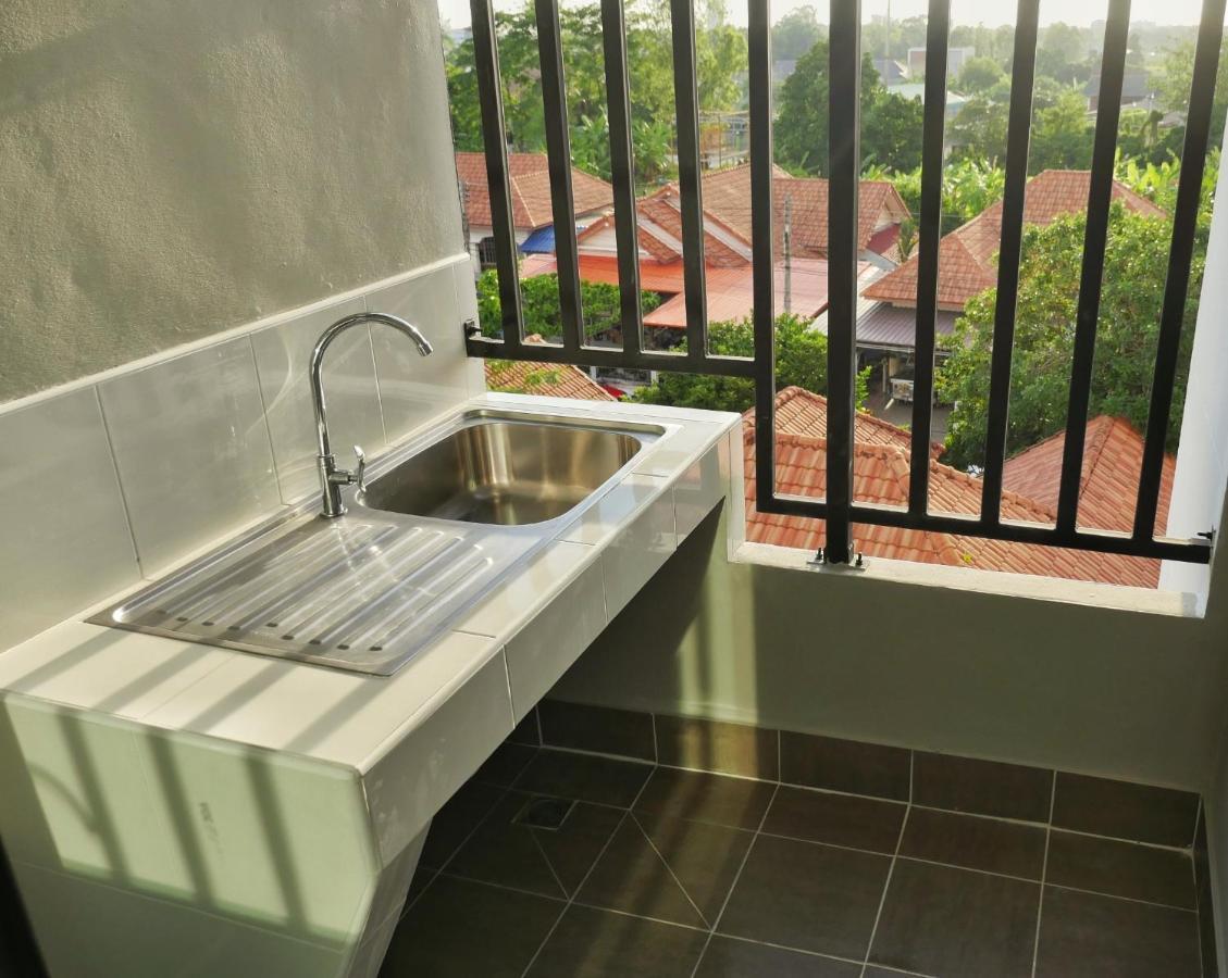 Pattanagorn Mansion พัฒนากร แมนชั่น Apartment Rayong Bagian luar foto