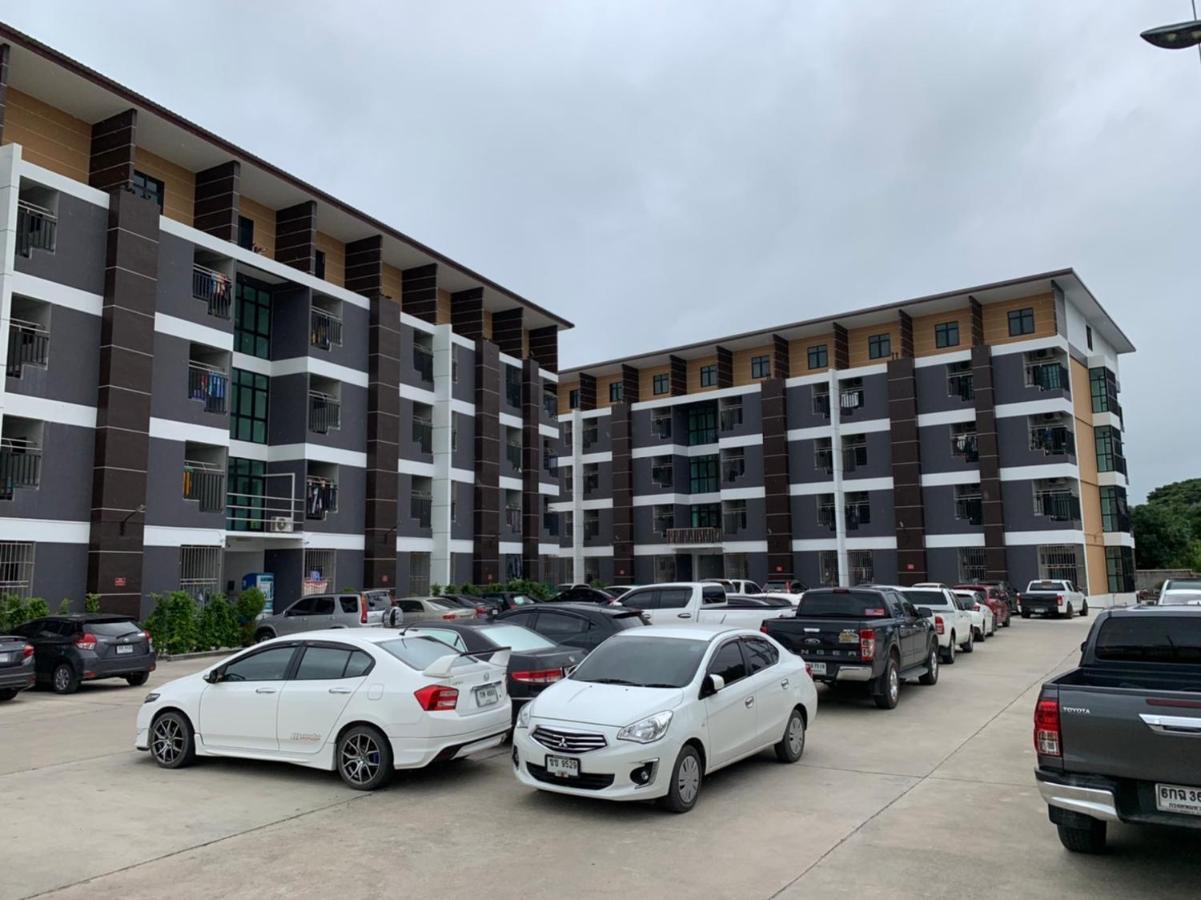 Pattanagorn Mansion พัฒนากร แมนชั่น Apartment Rayong Bagian luar foto